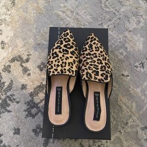 Gently worn Steve  Madden slip ons. Smoke free house. still in box